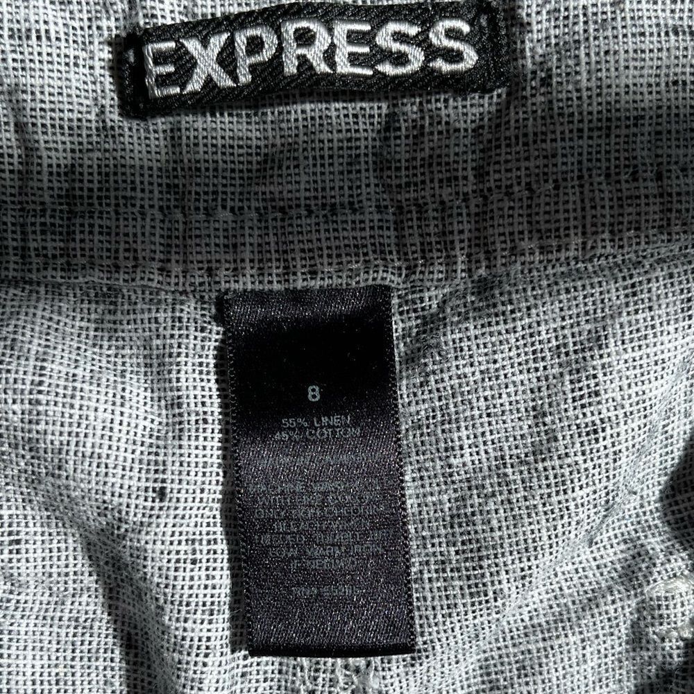 Express Button Up Shorts- sz8 - Picture 3 of 4